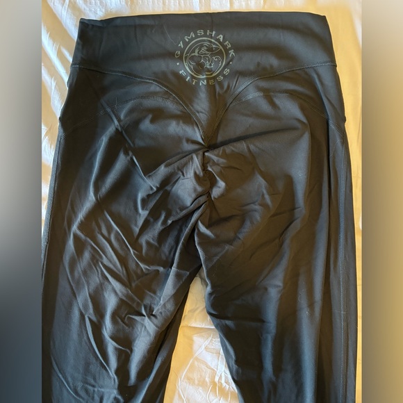 Gymshark Dark olive green fitness seamless leggings, nothing wrong with leggings - Picture 3 of 4